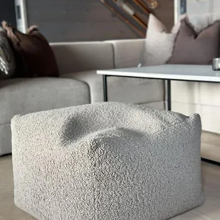 Apartment Bo Flott Og Solrikt I Riddertunet